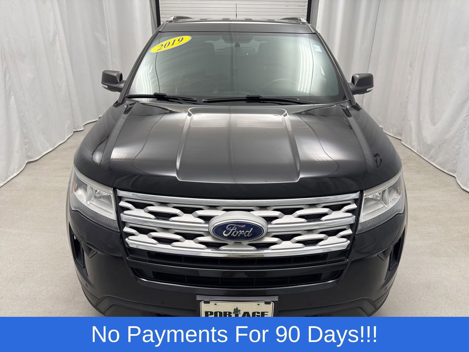Used 2019 Ford Explorer XLT w/ Equipment Group 202A AWD/4WD image 7