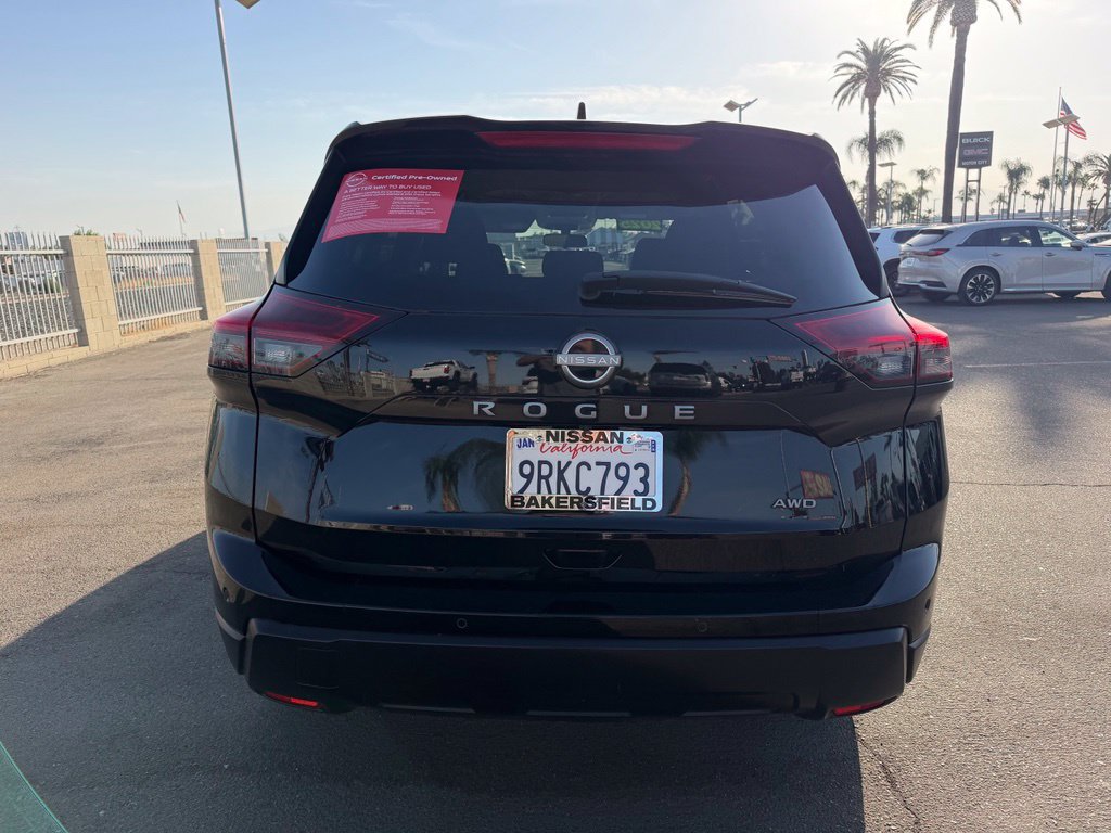 Certified 2025 Nissan Rogue SV AWD/4WD image 5