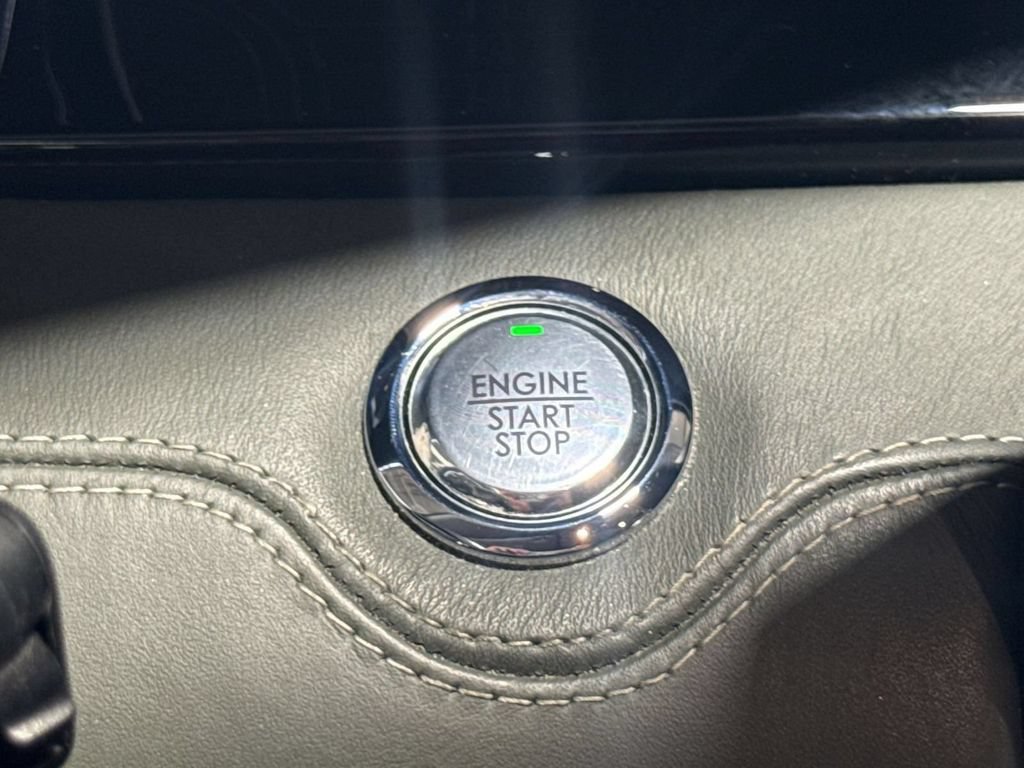 Certified 2022 Lincoln Navigator Black Label AWD/4WD image 22