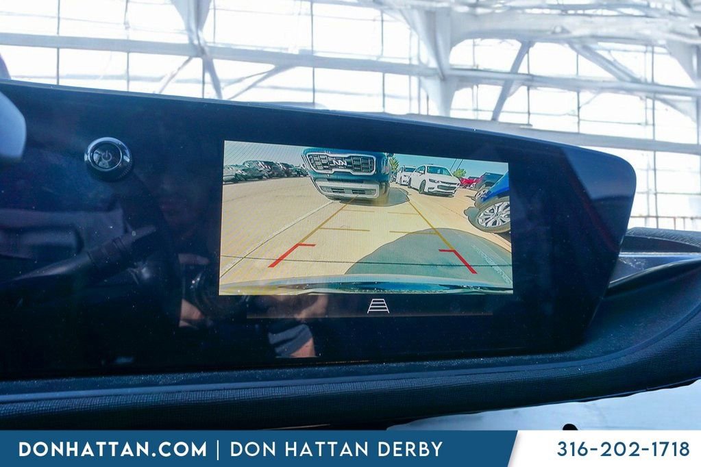 Used 2024 Buick Envista Sport Touring w/ Convenience I Package image 8