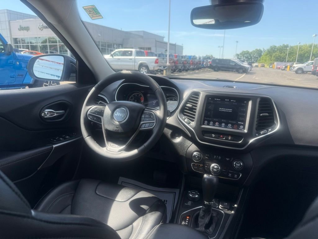 Used 2022 Jeep Cherokee Latitude Lux w/ Mopar Interior Package AWD/4WD image 47