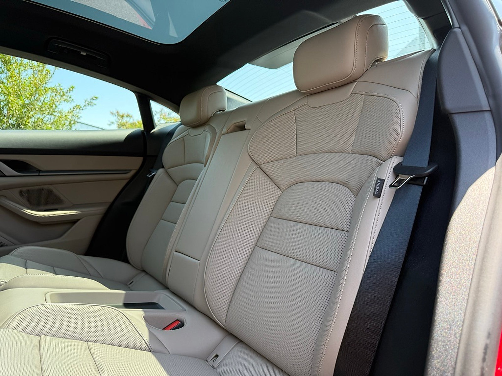 New 2025 Porsche Taycan 4S AWD/4WD image 29