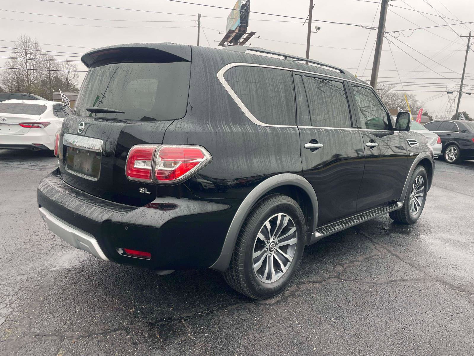 Used 2017 Nissan Armada SL w/ Technology Package image 4