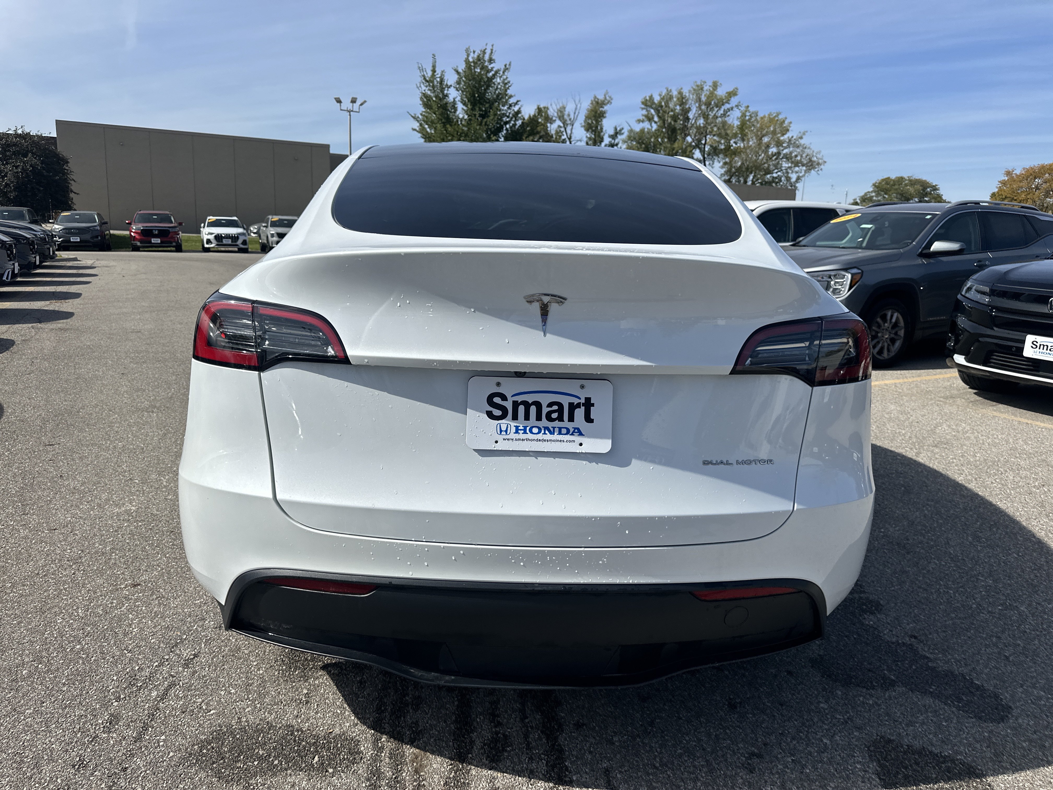 Used 2023 Tesla Model Y Long Range AWD/4WD image 9
