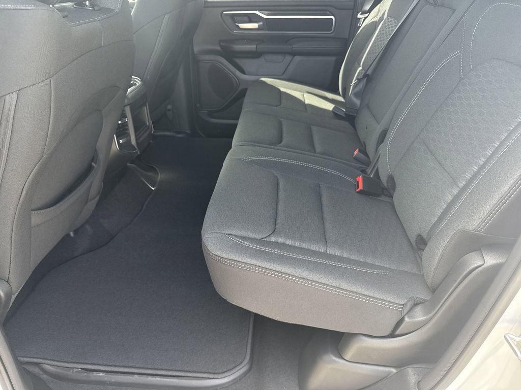 New 2026 RAM 1500 4x4 Crew Cab image 22