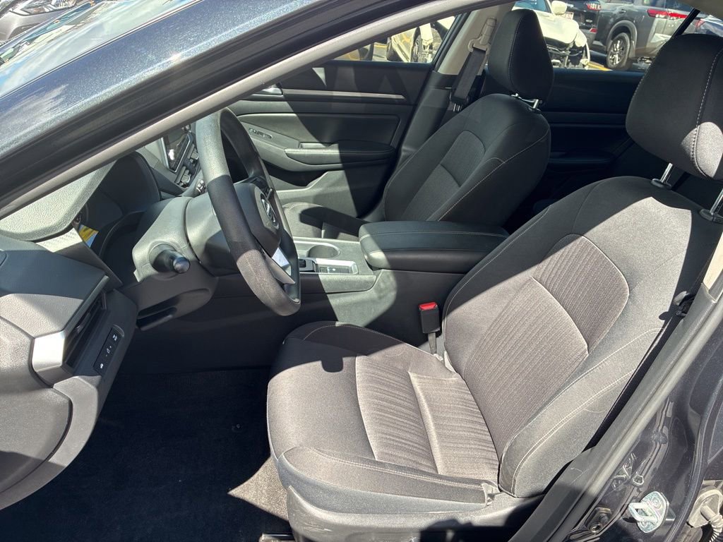 Certified 2022 Nissan Altima 2.5 SV AWD/4WD image 17