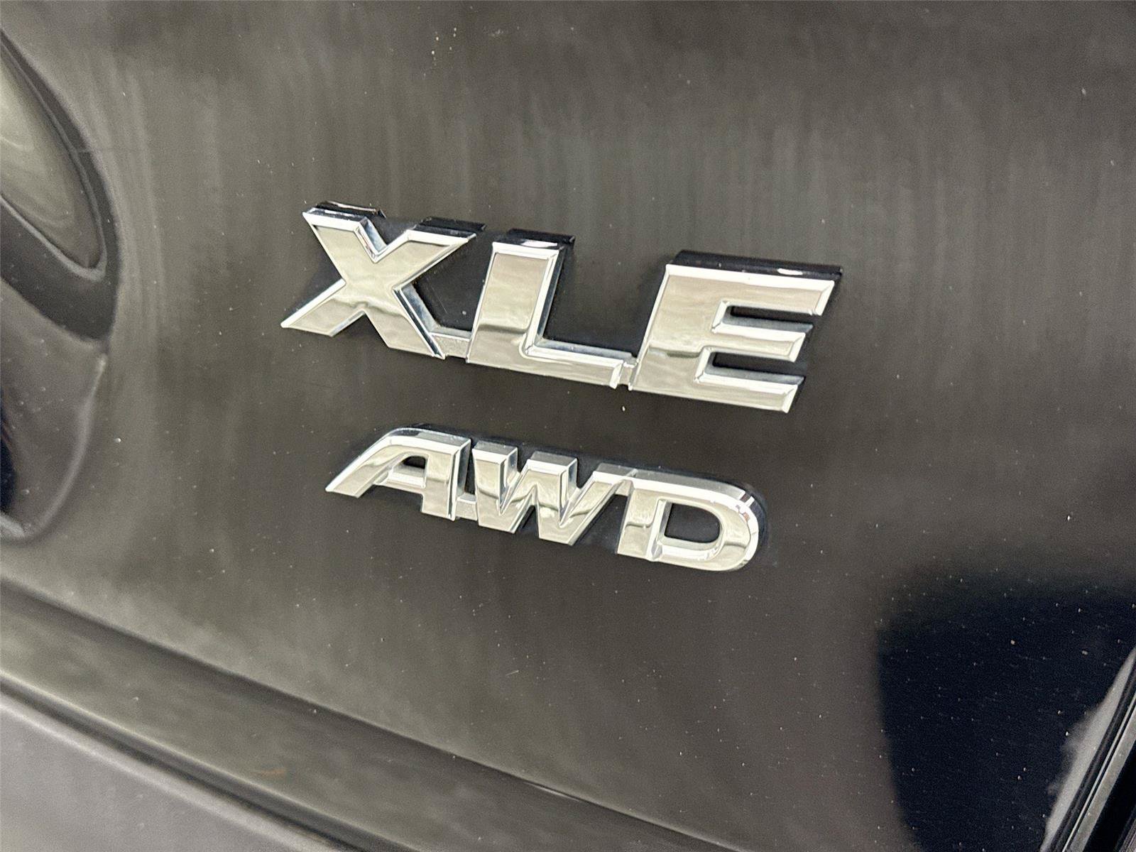 Certified 2022 Toyota RAV4 XLE Premium AWD/4WD image 14