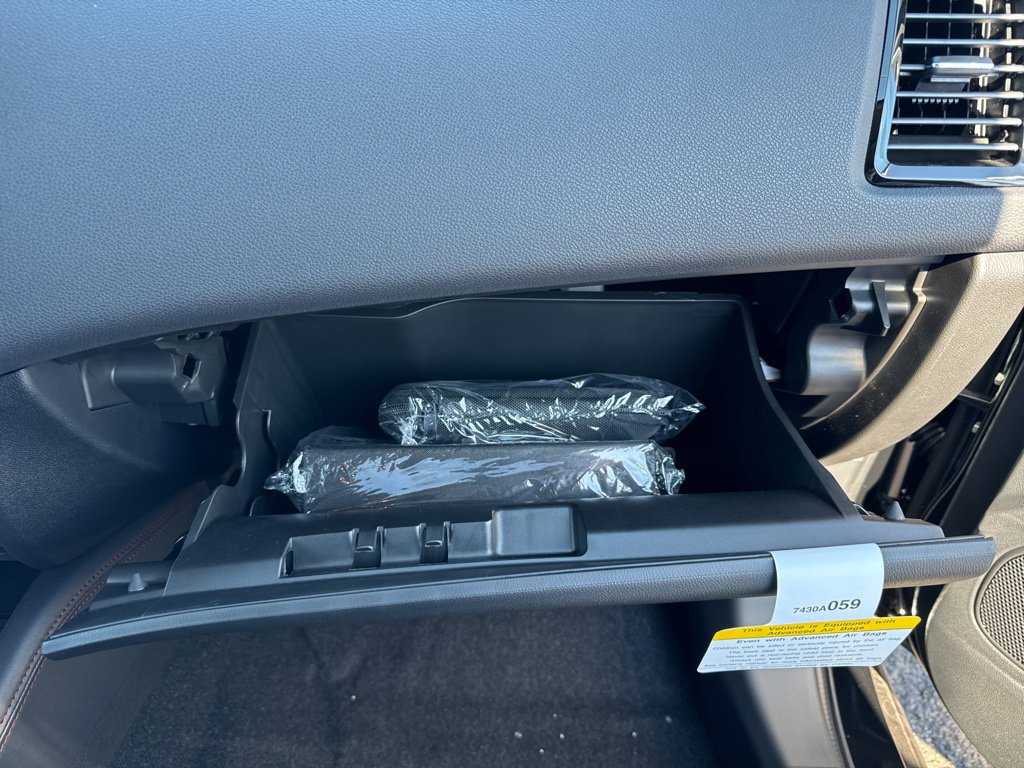 New 2027 Mitsubishi Outlander Sport SE FWD image 18