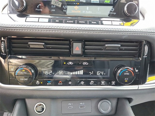 Used 2023 Nissan Rogue SL w/ SL Premium Package image 18