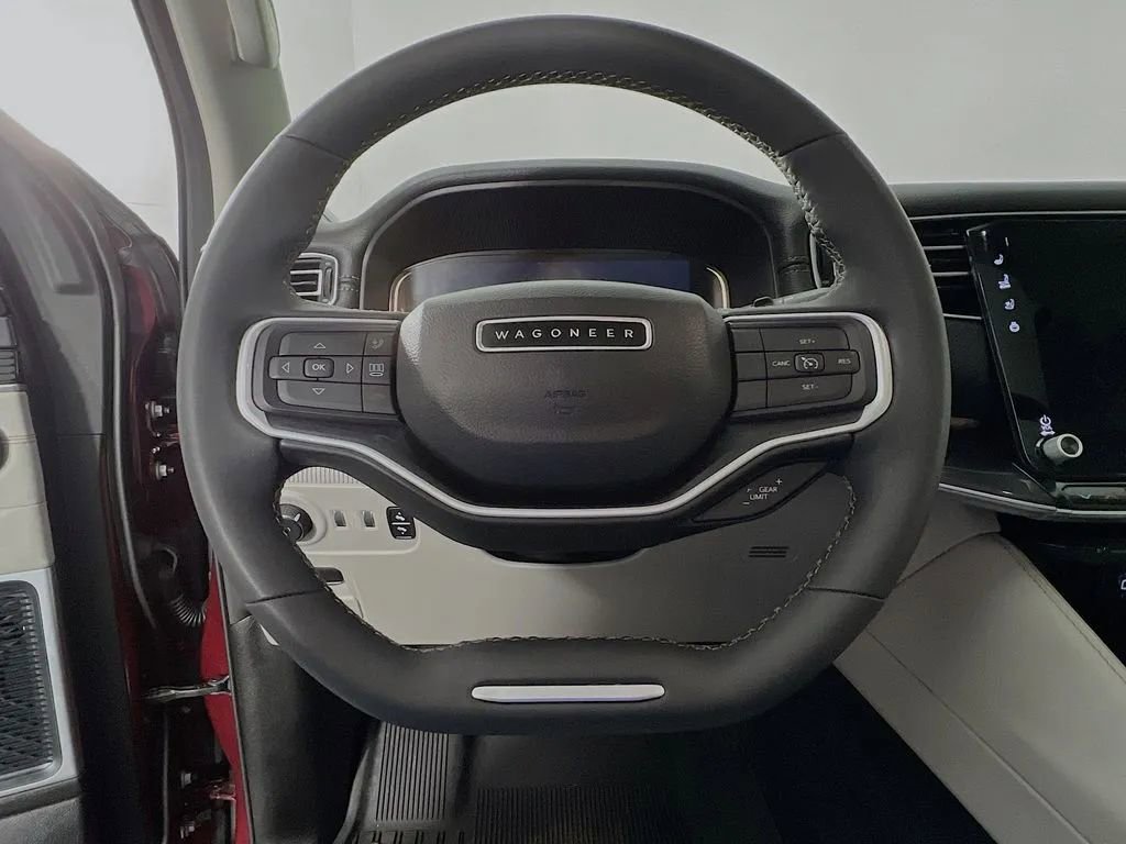 Used 2024 Jeep Wagoneer 2WD w/ Premium Group I image 12