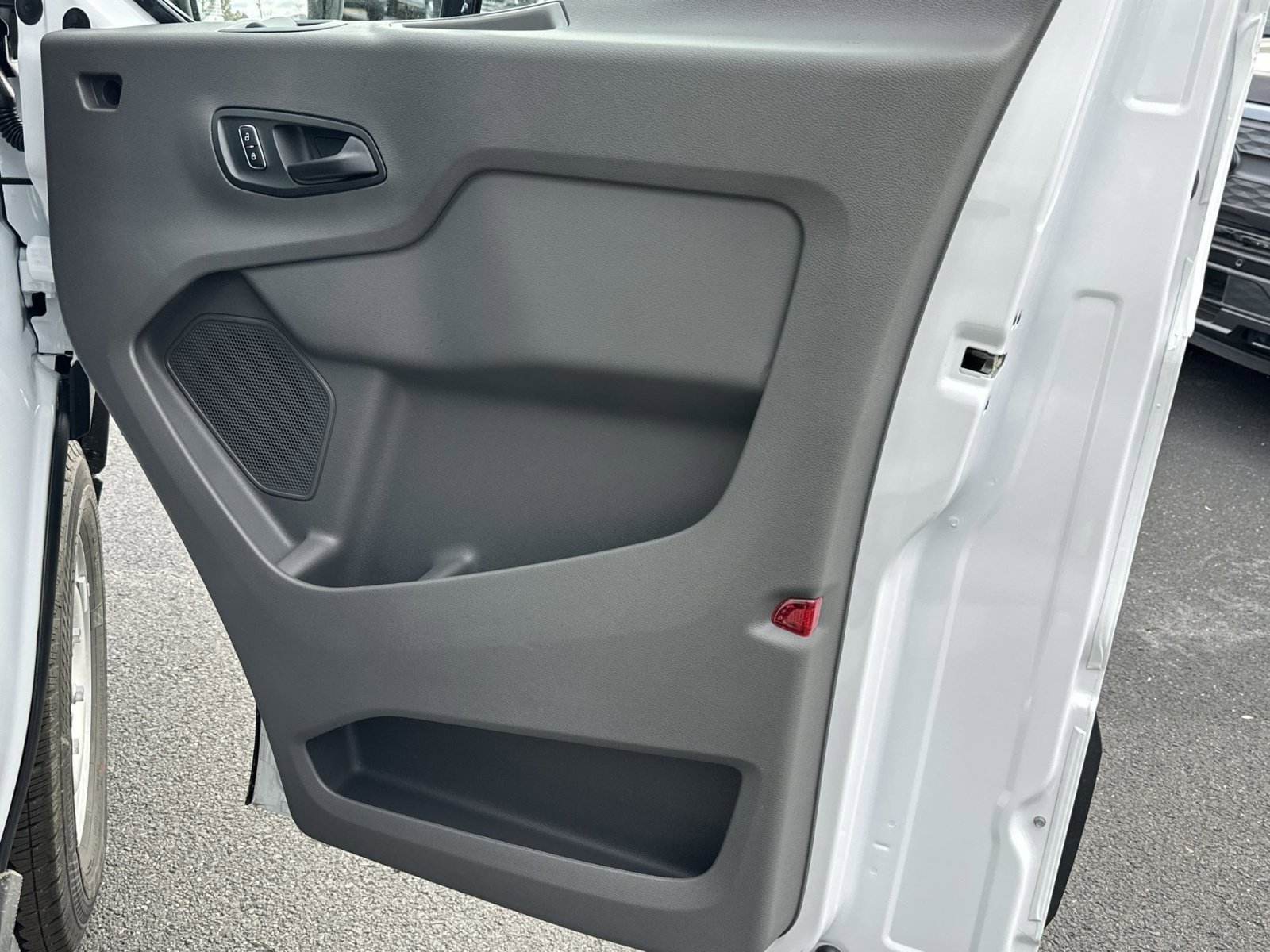 New 2026 Ford Transit 250 148 Medium Roof w/ Load Area Protection Package image 38