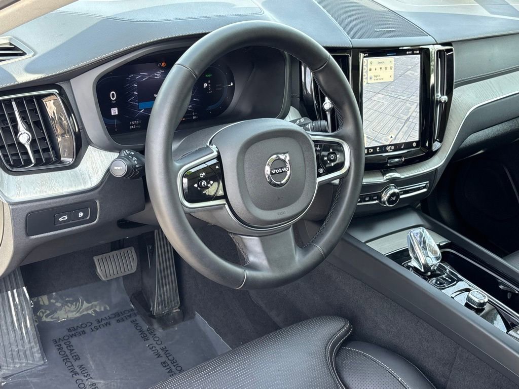 Used 2025 Volvo XC60 T8 Ultra w/ Protection Package Premier AWD/4WD image 17