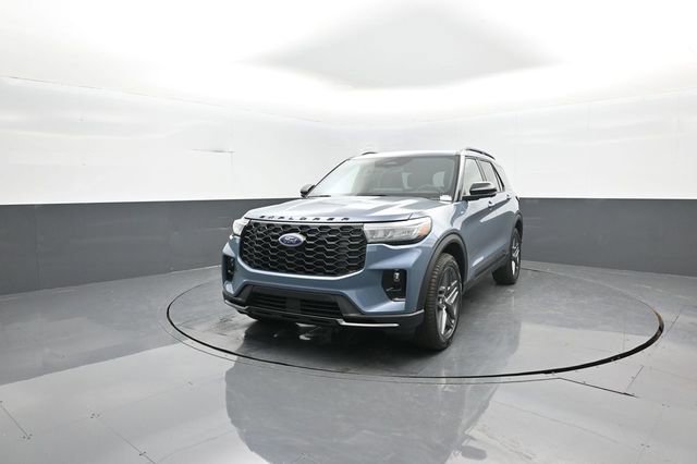 New 2026 Ford Explorer ST-Line w/ ST-Line Street Pack image 3