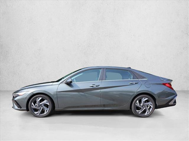 Certified 2024 Hyundai Elantra Limited FWD image 8