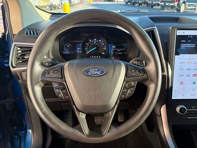 Used 2022 Ford Edge SE image 13