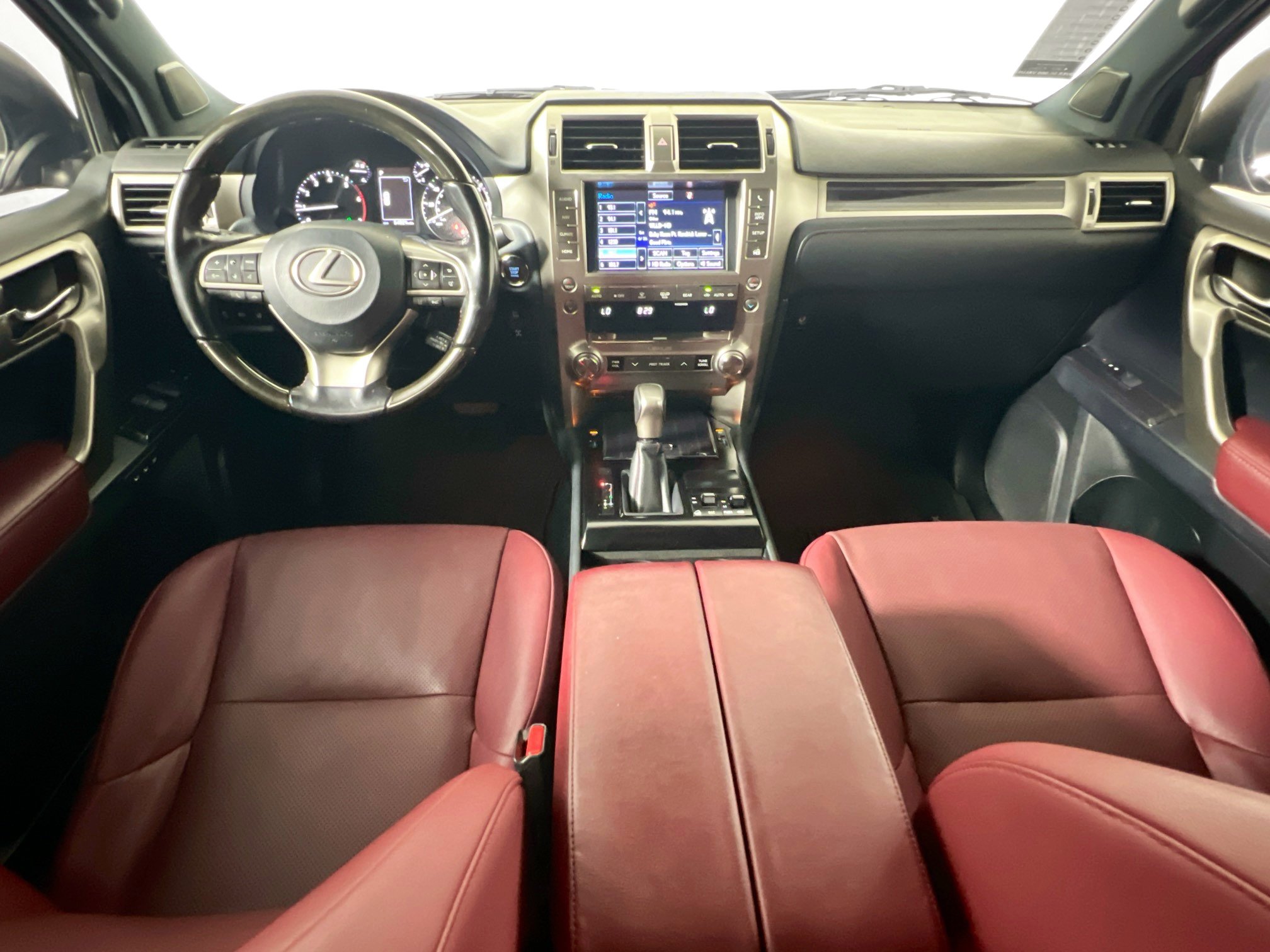 Used 2021 Lexus GX 460 Premium w/ Premium Package AWD/4WD image 29