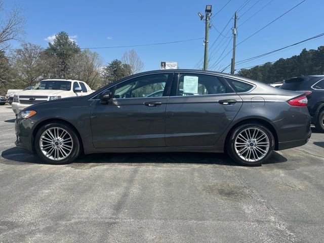Used 2015 Ford Fusion SE w/ Equipment Group 202A image 4