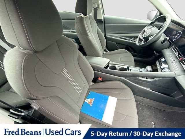 Used 2023 Hyundai Elantra SEL w/ Convenience Package image 28