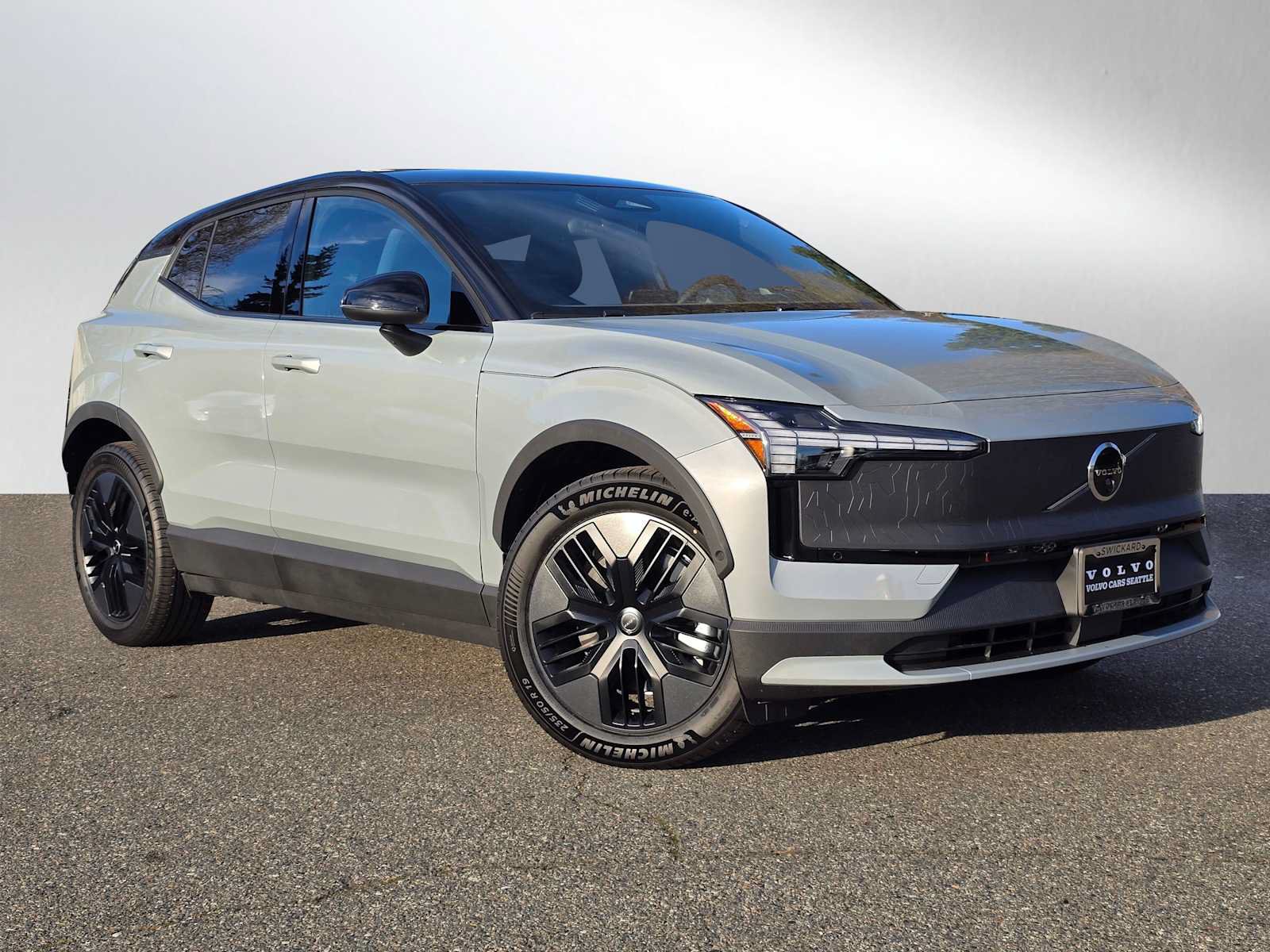 New 2026 Volvo EX30 Cross Country Ultra w/ Protection Package Premier AWD/4WD image 1