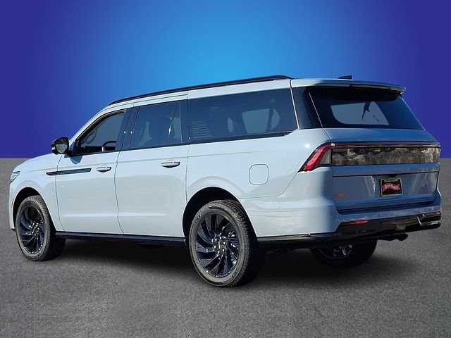 New 2026 Lincoln Navigator L Reserve w/ Jet Appearance Package image 4