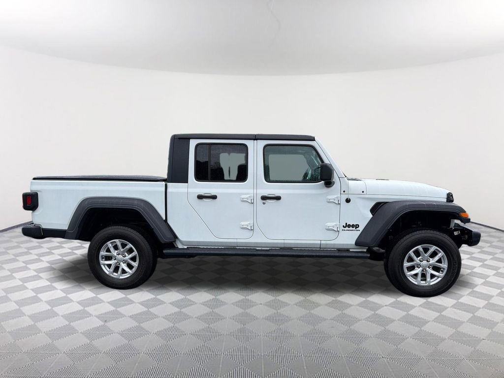 Used 2020 Jeep Gladiator Sport w/ Quick Order Package 24S image 4