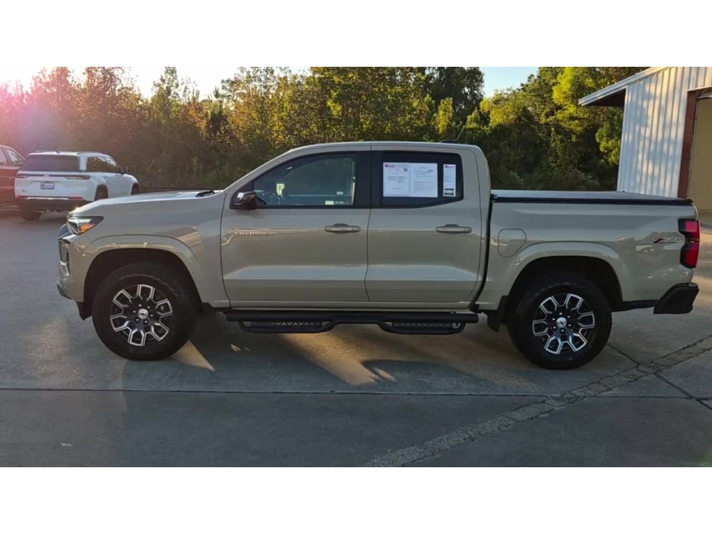 Certified 2024 Chevrolet Colorado Z71 w/ Z71 Convenience Package 2 image 5