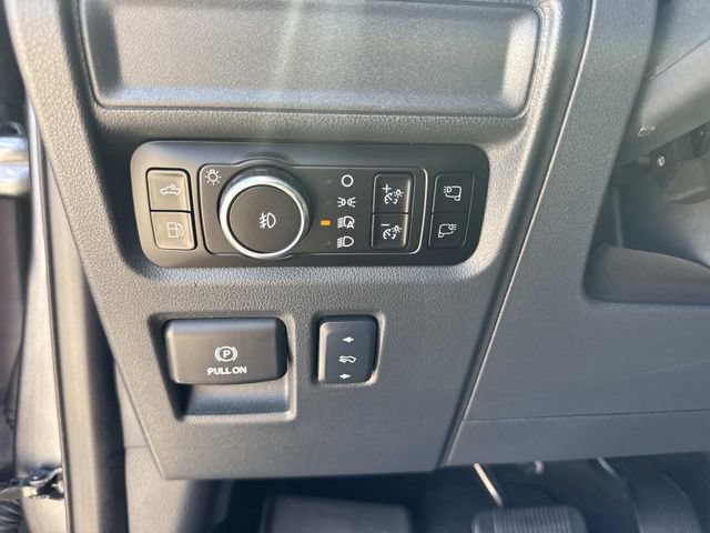 Used 2025 Ford F150 Lariat w/ Equipment Group 501A Mid AWD/4WD image 28