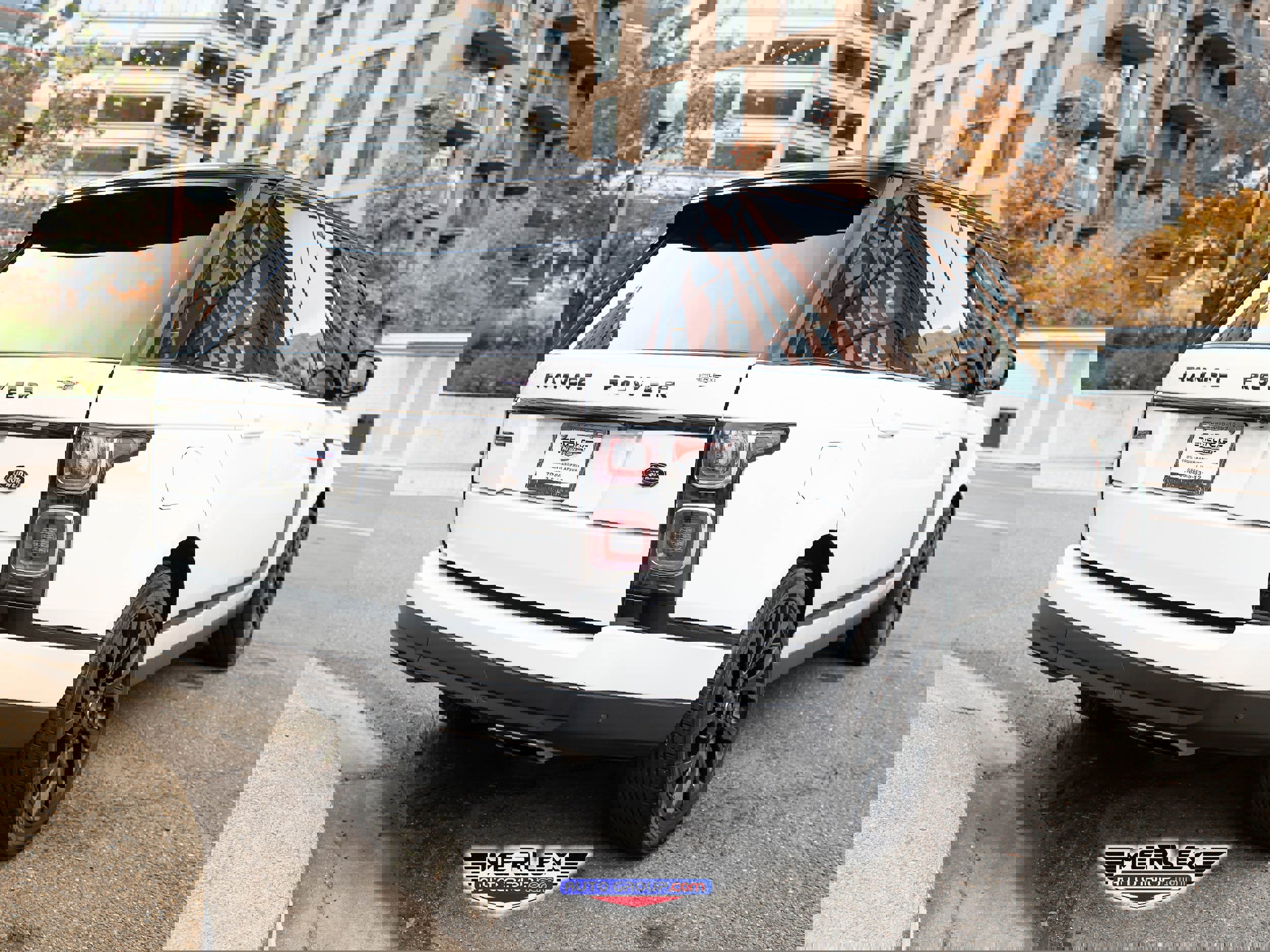 Used 2018 Land Rover Range Rover Supercharged image 7