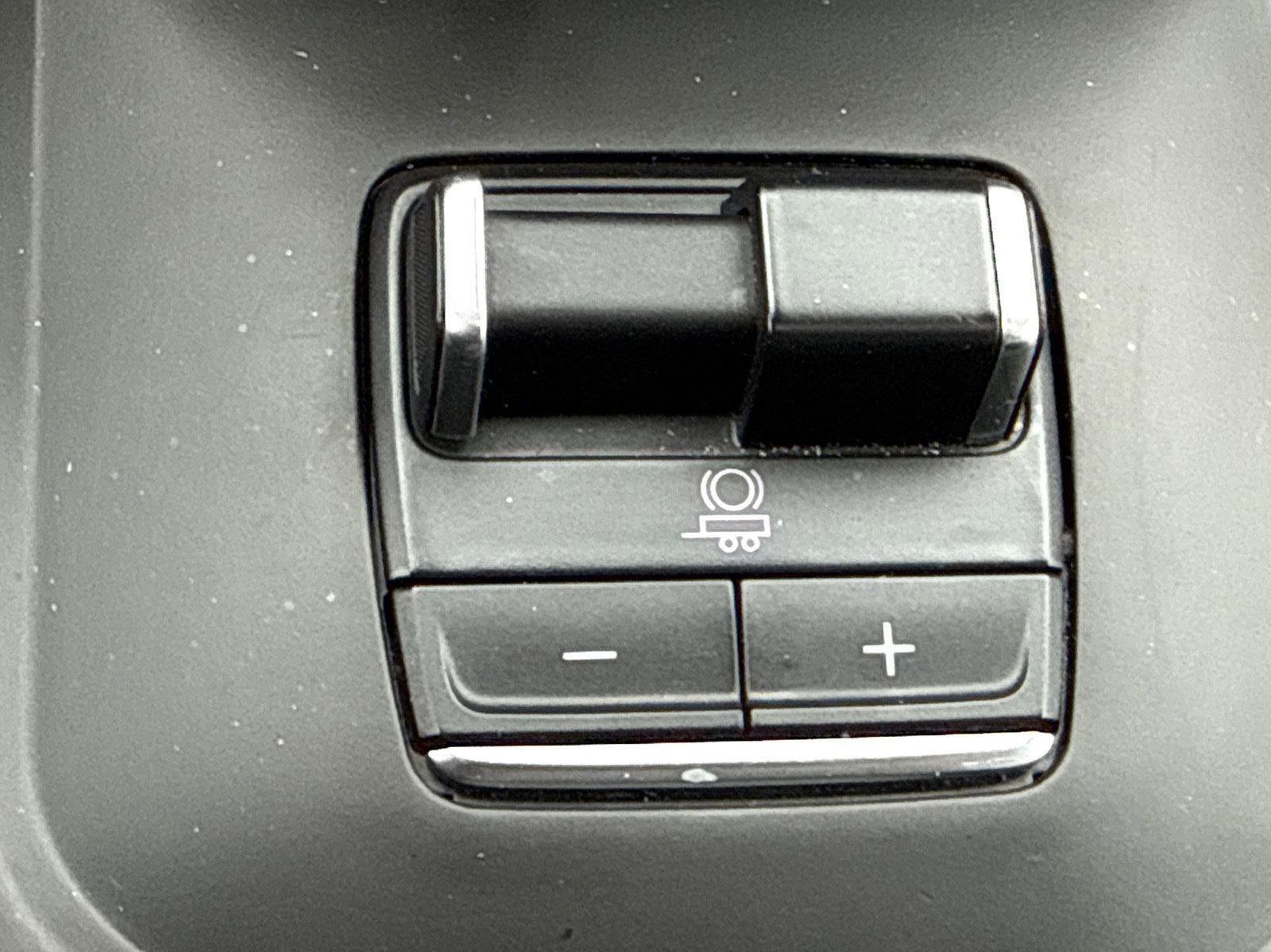 Used 2023 GMC Sierra 1500 Denali w/ Technology Package image 28