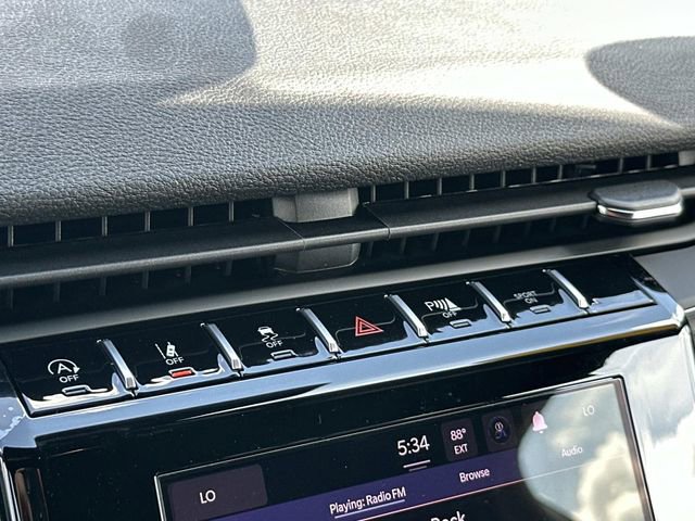 New 2025 Jeep Grand Cherokee Laredo X w/ Trailer Tow Package image 32