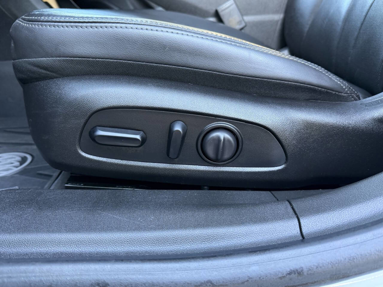 Used 2019 Buick LaCrosse Essence image 46