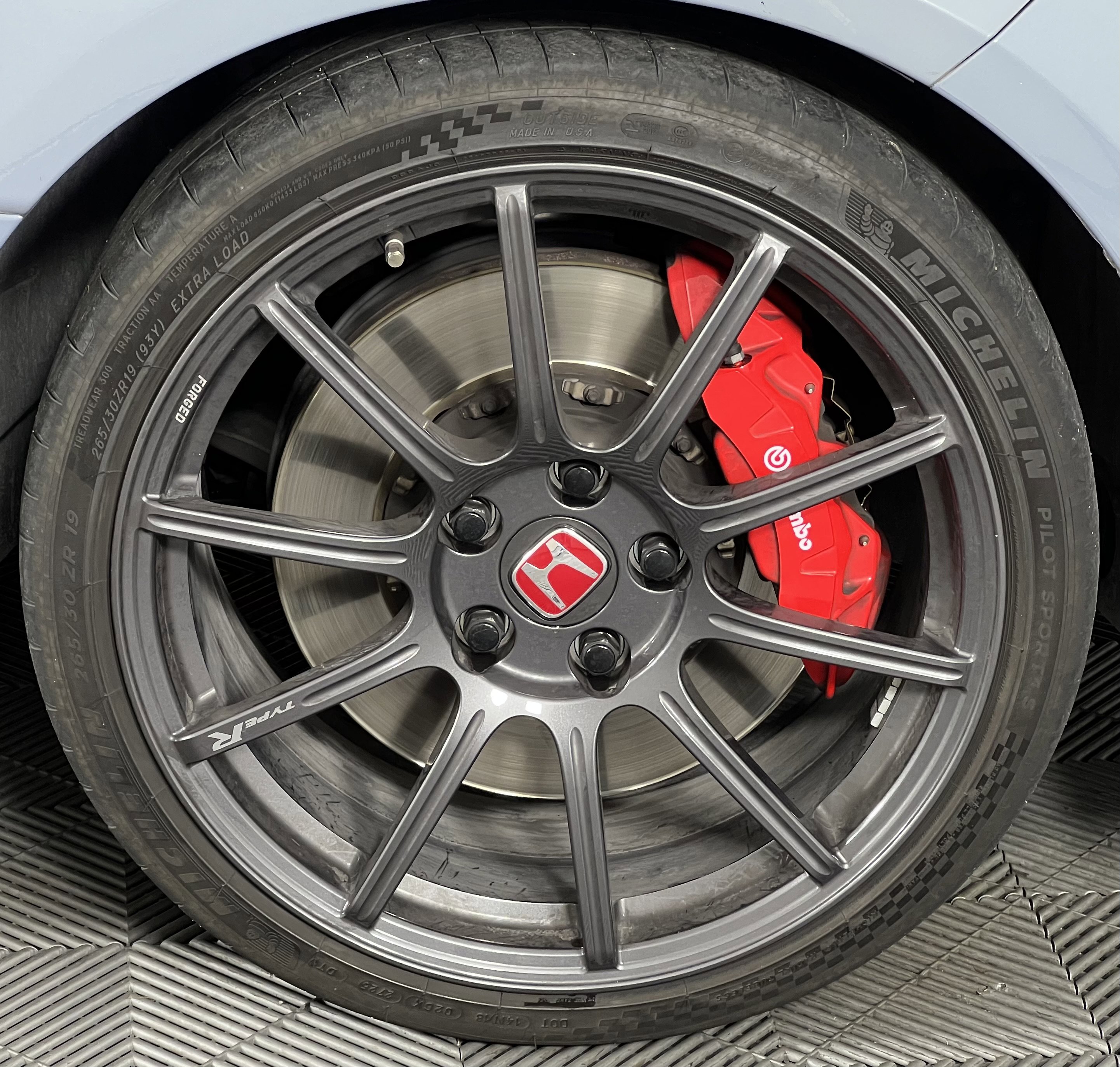 Used 2023 Honda Civic Type R image 15