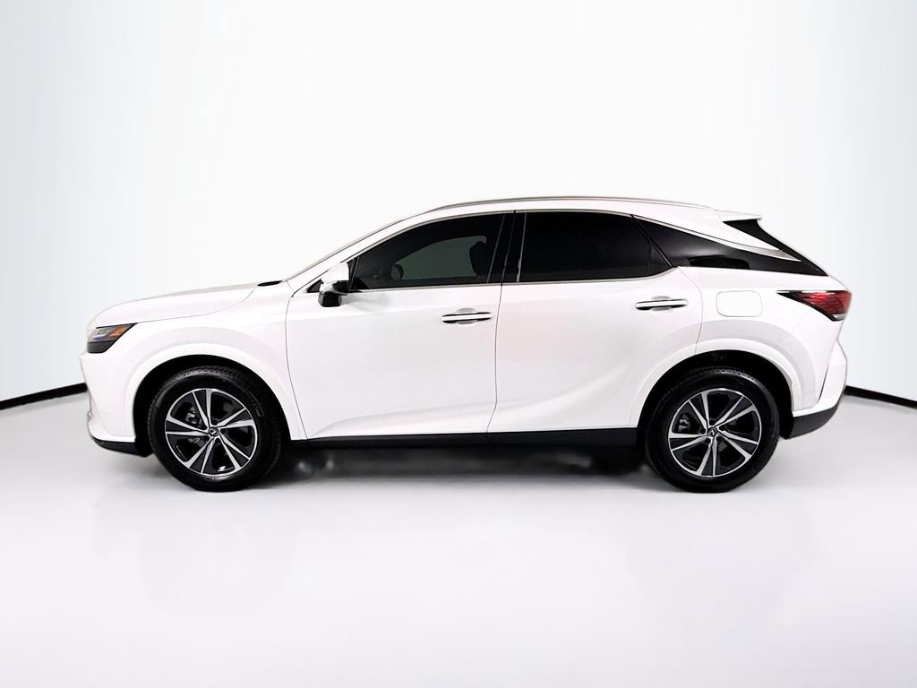 Used 2025 Lexus RX 350 FWD w/ Technology Package image 8