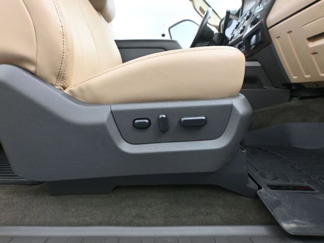 Used 2015 Ford F350 Lariat w/ Camper Package AWD/4WD image 45