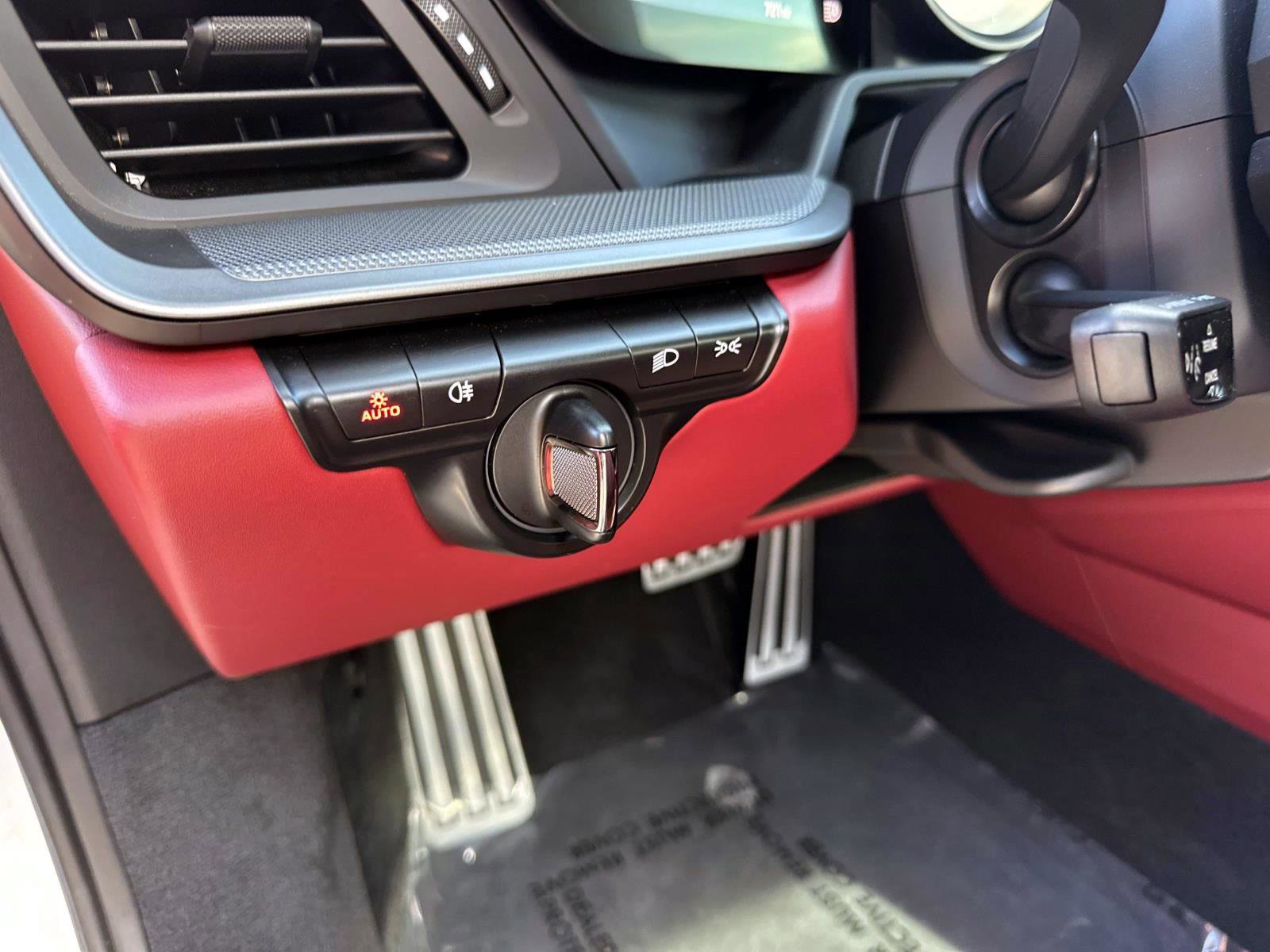 Used 2024 Porsche 911 Carrera S image 15