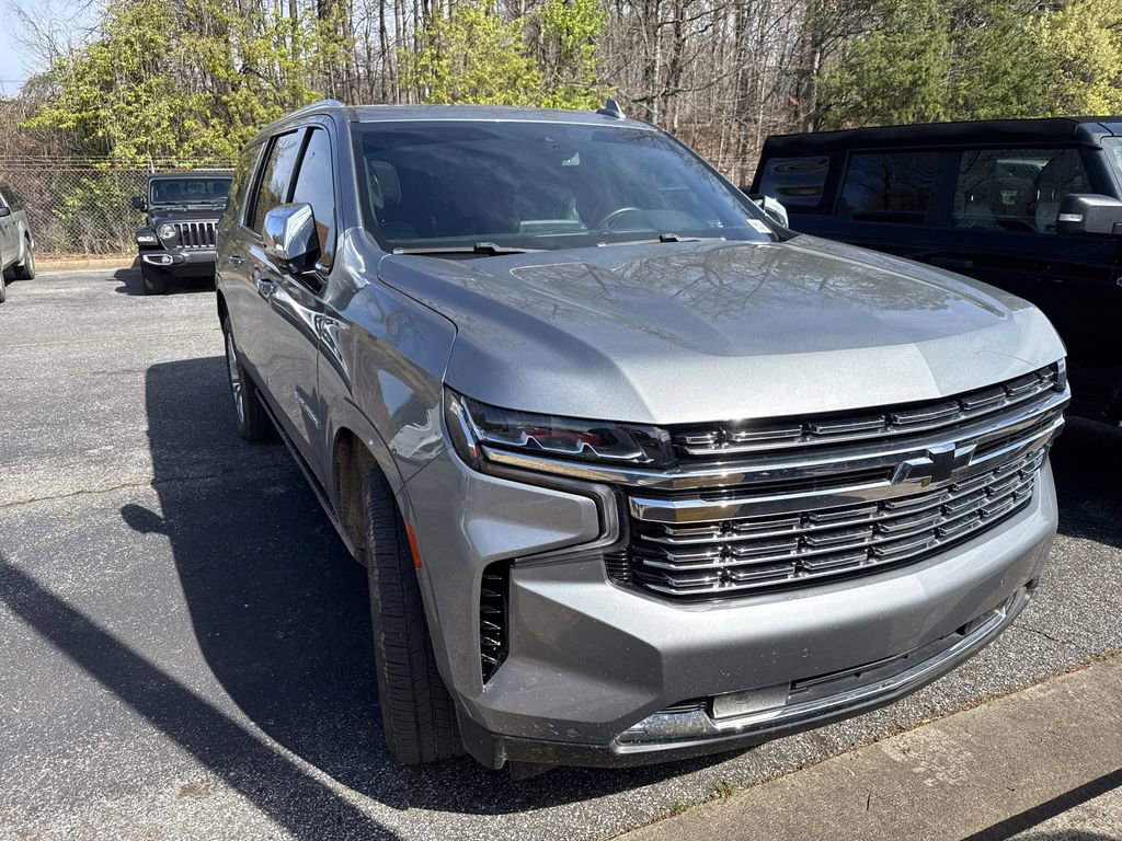 Used 2023 Chevrolet Suburban Premier w/ Max Trailering Package image 3