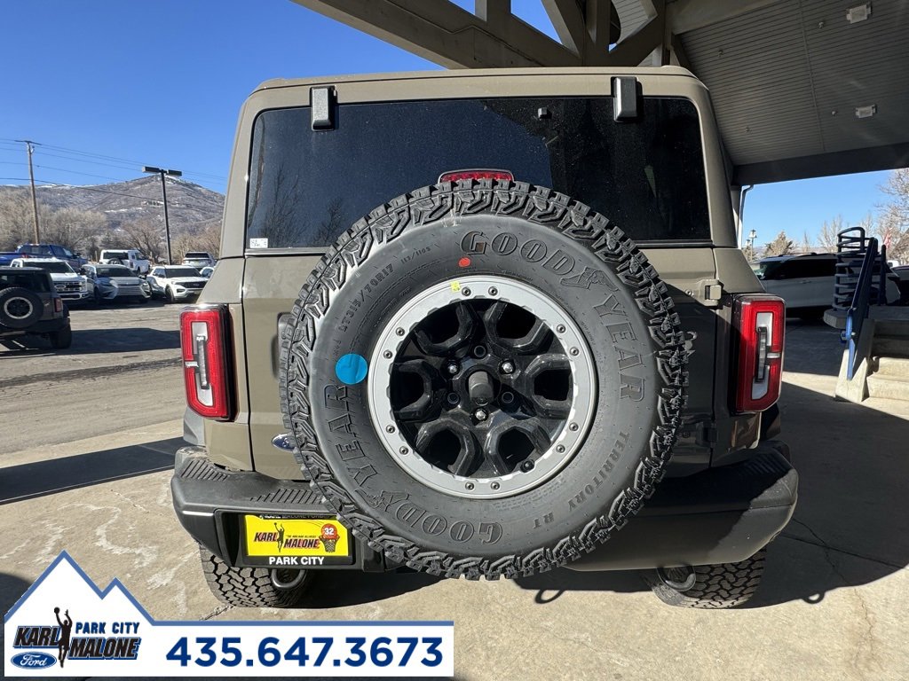 New 2025 Ford Bronco Badlands image 4