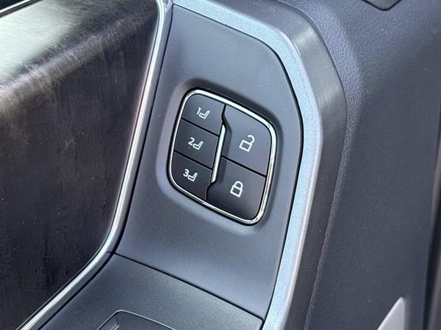 New 2026 Ford F350 Lariat RWD image 21