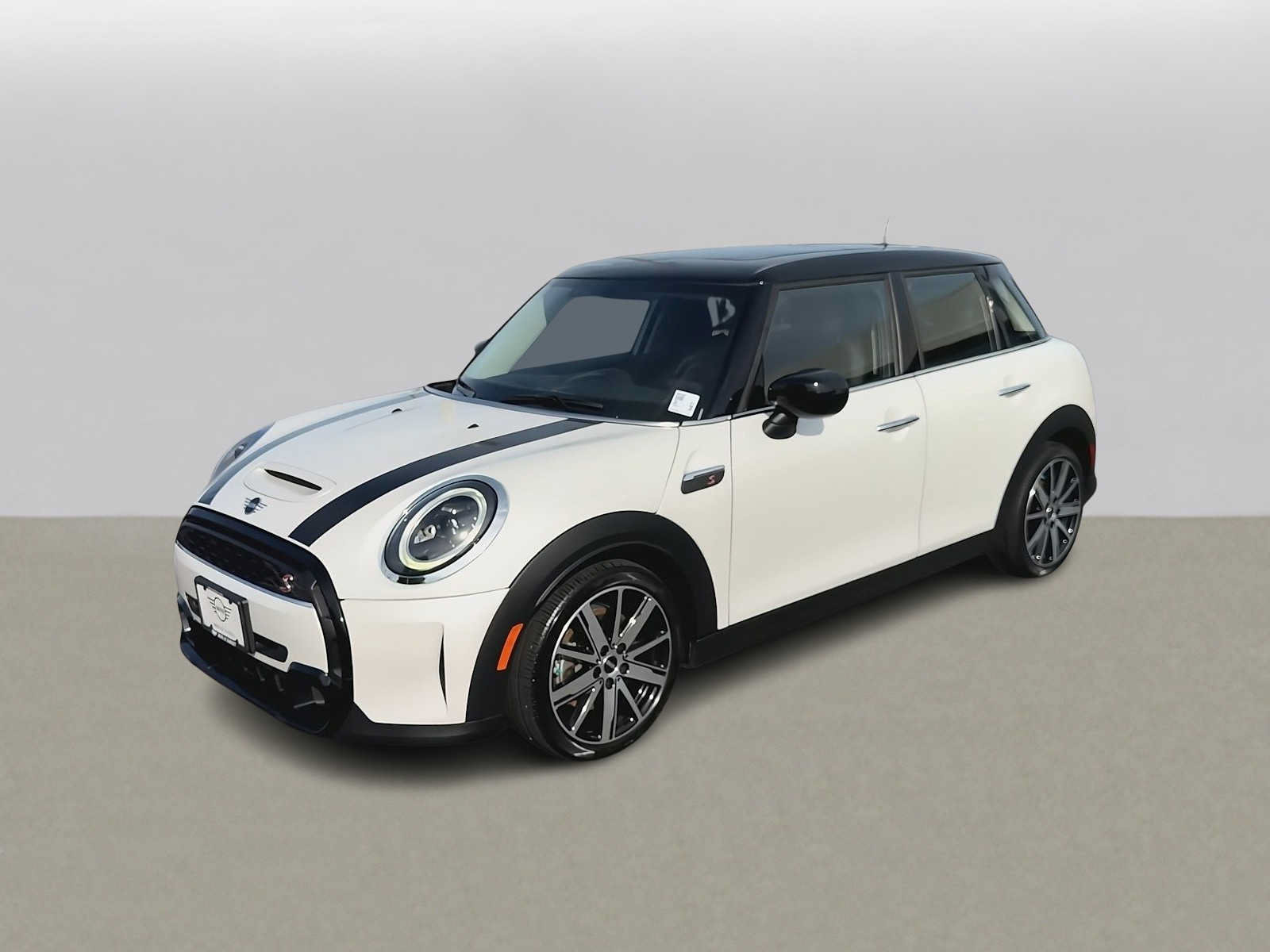Used 2024 MINI Cooper S FWD image 4