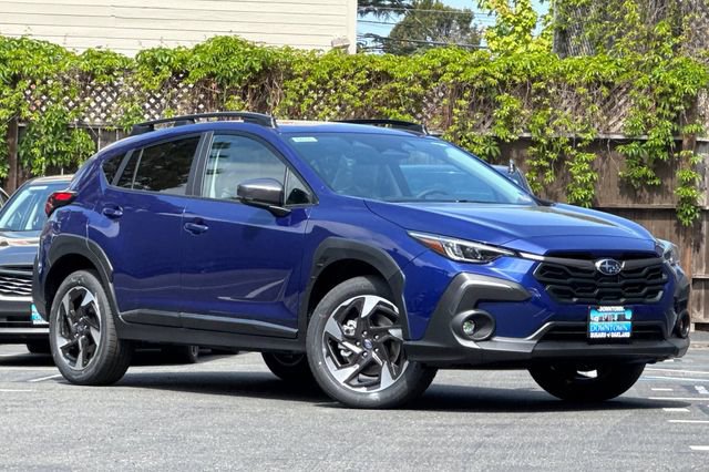 Used 2025 Subaru Crosstrek 2.5i Limited w/ Crosstrek Mirror Package image 2