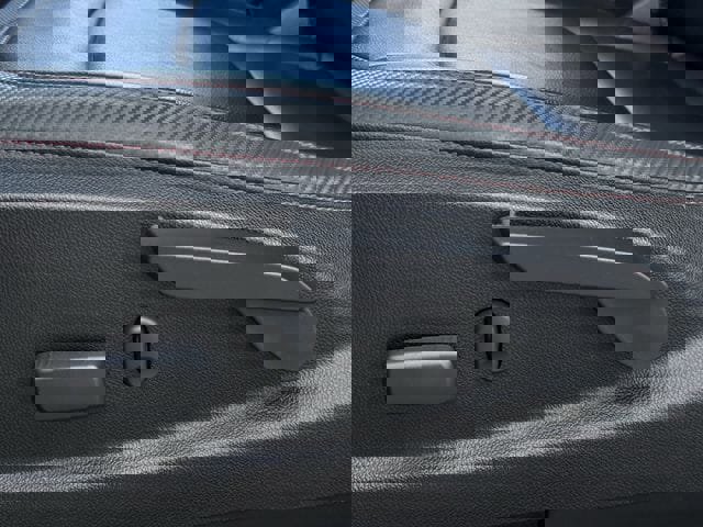 Used 2020 GMC Canyon All Terrain w/ Trailering Package image 26