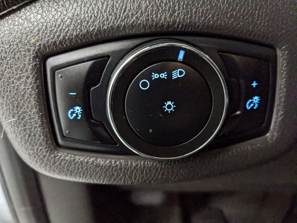 Used 2017 Ford Transit Connect XL image 14