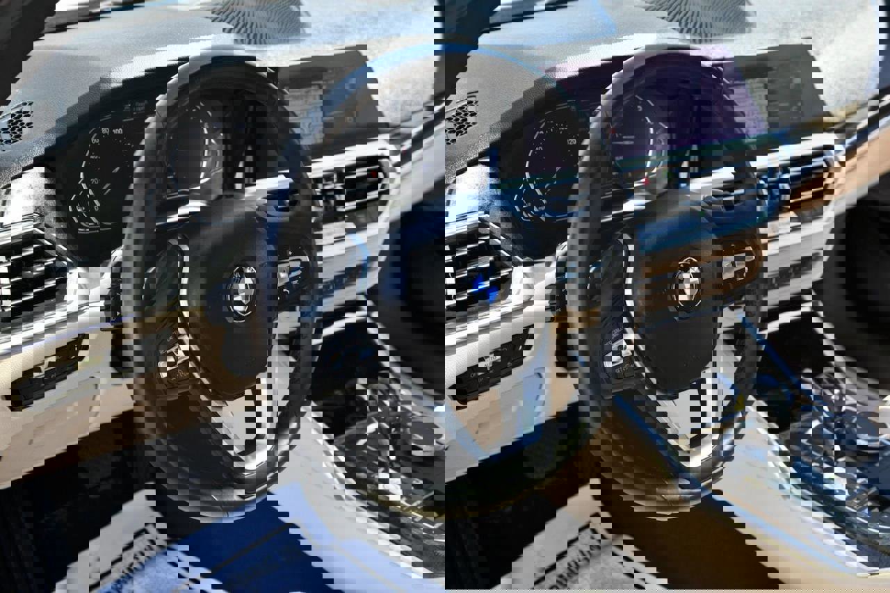 Used 2021 BMW 330i Sedan w/ Convenience Package image 8