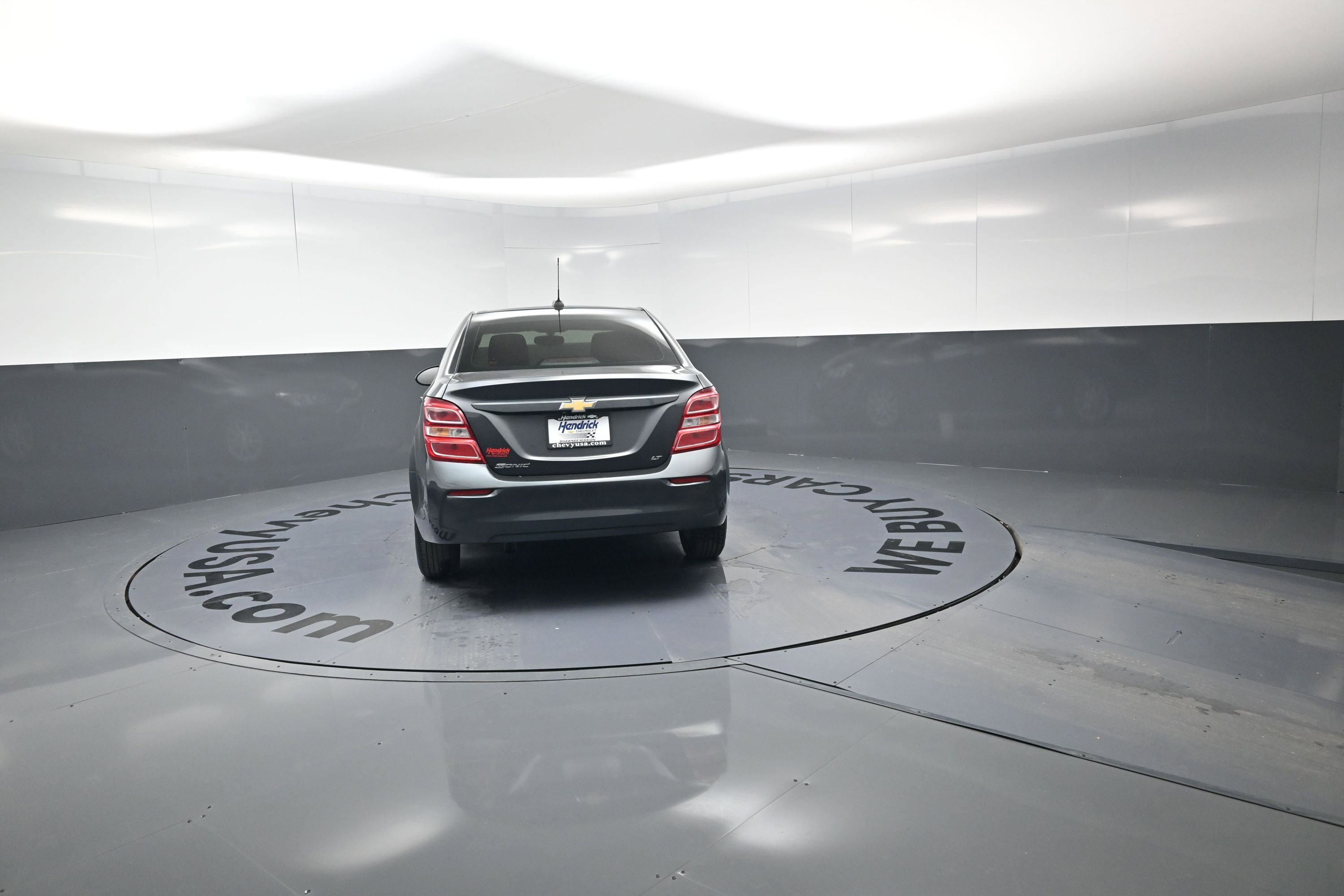 Used 2020 Chevrolet Sonic LT image 8