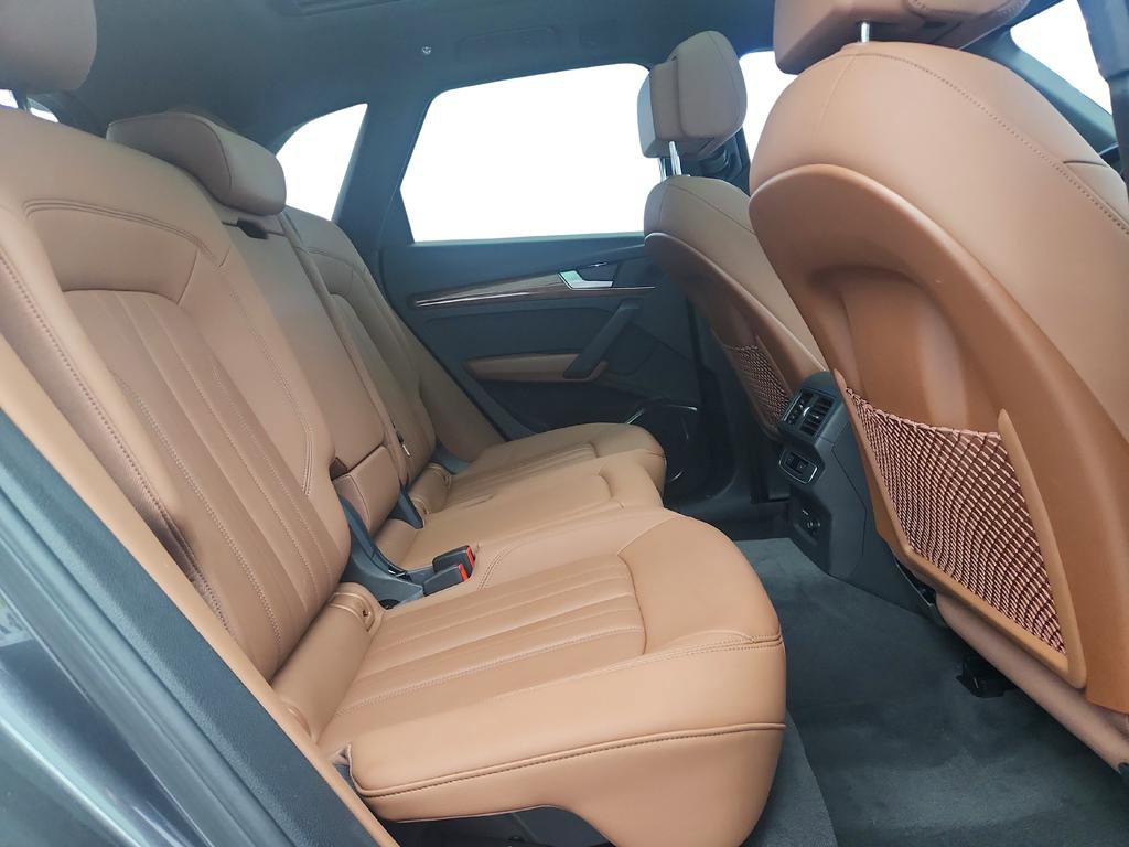 Used 2022 Audi Q5 2.0T Premium image 26