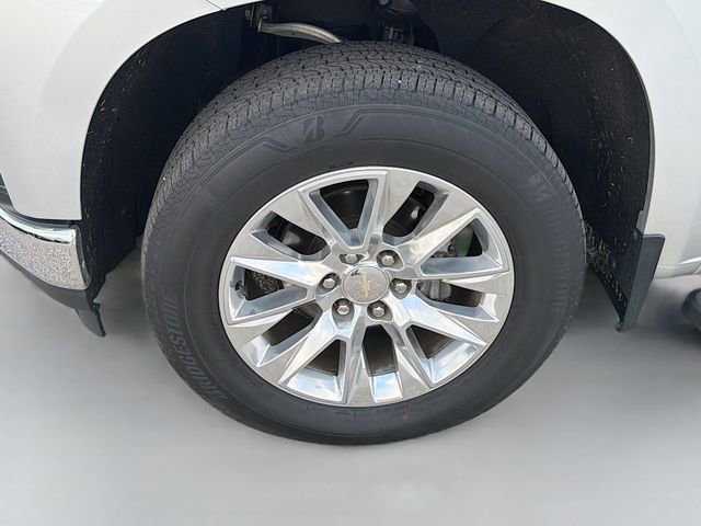 Used 2019 Chevrolet Silverado 1500 LTZ w/ LTZ Premium Package image 32