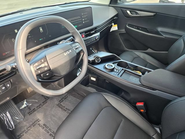 New 2026 Kia EV6 Wind RWD image 10