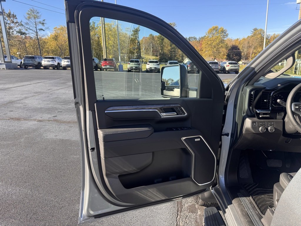 New 2026 Chevrolet Silverado 2500 LTZ w/ LTZ Plus Package image 21