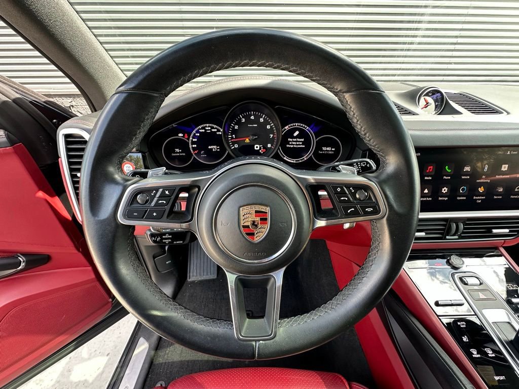 Certified 2023 Porsche Cayenne AWD/4WD image 16