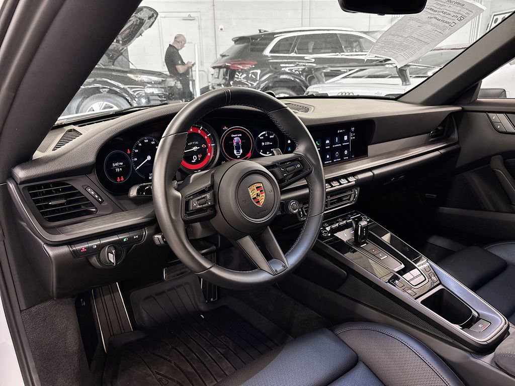 Used 2023 Porsche 911 Carrera GTS image 9